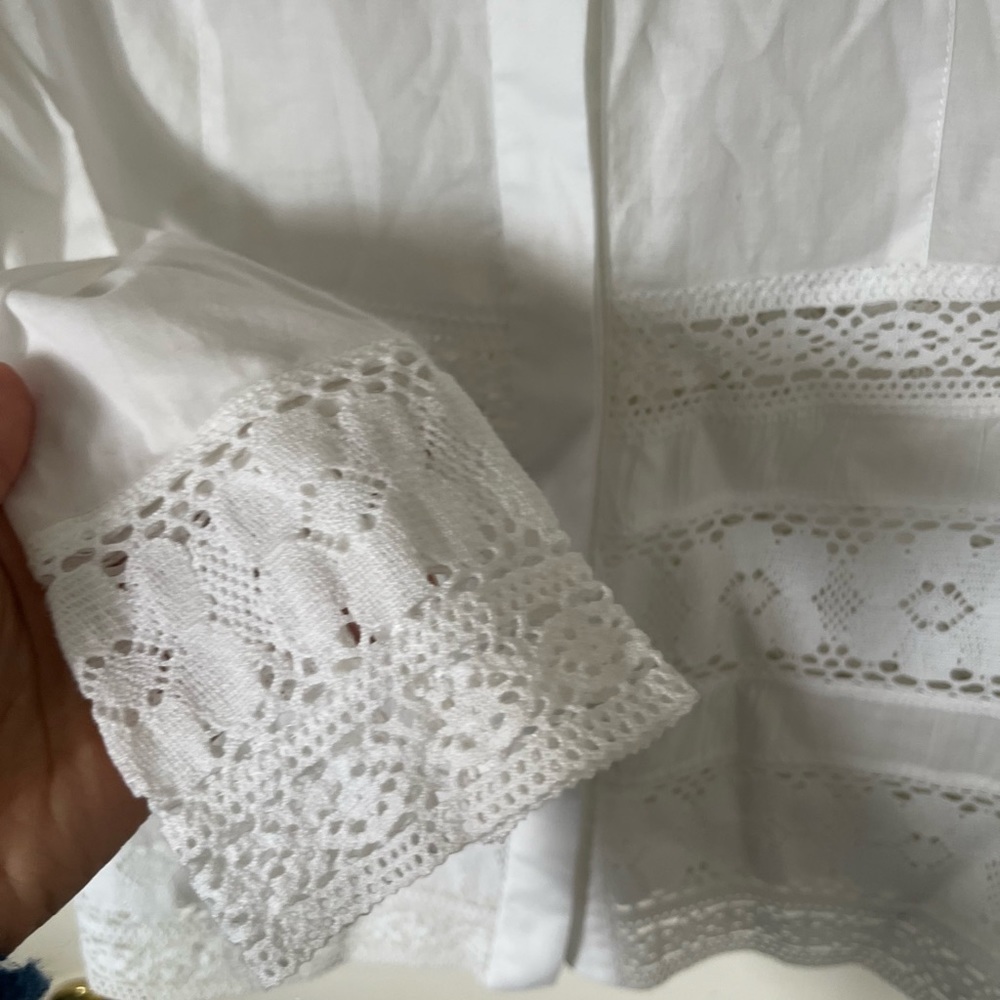 VAN LAACK embroidered button-down blouse - Picture 2 of 11